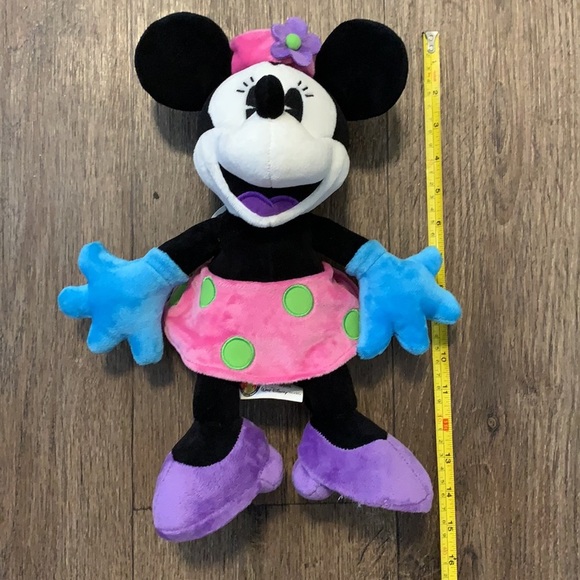 NWT Disney Minnie Mouse Pink Articulated Plush - Picture 2 of 6